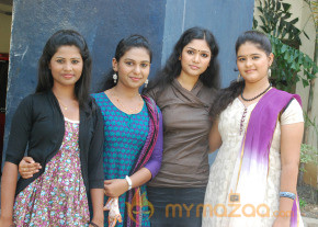 Naalu Ponnu Naalu Pasanga Movie Shooting Spot Stills  photo 47