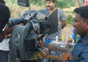 Naalu Ponnu Naalu Pasanga Movie Shooting Spot Stills  photo 48