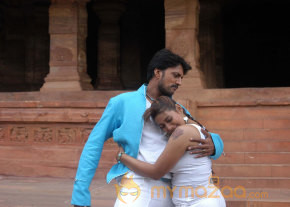 Naan Chathriyan Movie Stills  photo 18