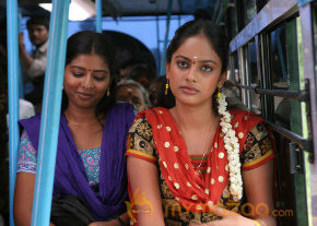 Nalanum Nathinium Movie Stills photo 10