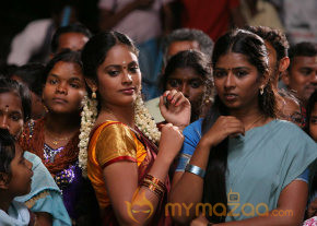 Nalanum Nathinium Movie Stills photo 12