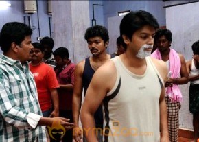 Nanban Movie Stills photo 9
