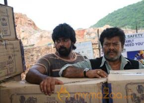 Naveen Chandra Sivappu Movie Latest Stills photo 17