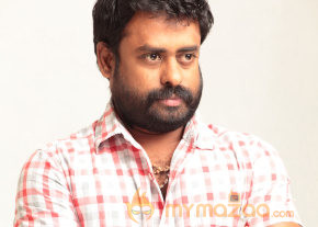 Nee Yellam Nalla Varuva Daa Movie Working Stills photo 13