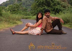 Netru Indru Hot Movie Stills photo 22