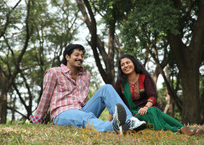 Ninaithathu Yaaro Movie Stills  photo 2