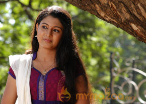Ninaithathu Yaroo Movie Stills photo 49