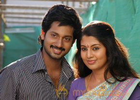 Ninaithathu Yaroo Movie Stills photo 95