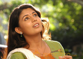 Ninaithathu Yaroo Movie Stills photo 61