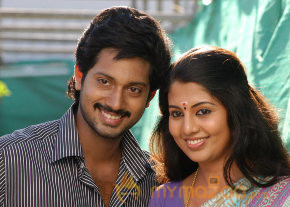 Ninaithathu Yaroo Movie Stills photo 41