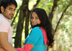 Nizhal Movie Stills  photo 2