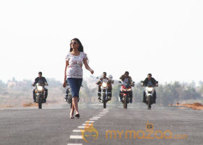 Om Shanthi Om Movie Stills photo 25