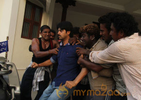 Om Shanthi Om Movie Stills photo 2