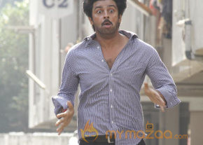 Om Shanthi Om Movie Stills photo 21