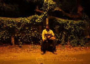 Onaayum Aattukkuttiyum Movie Stills 