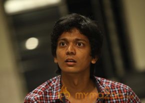 Onaayum Aattukkuttiyum New Movie Stills  photo 9