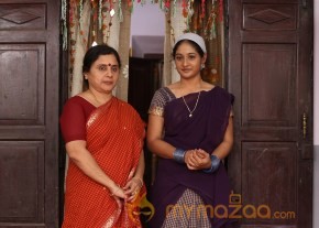 Ore Oru Raja Mokka Raja Tamil Movie Stills photo 22
