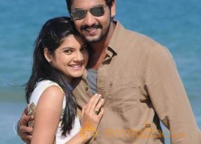 Oru Kanniyum Moonu Kalavaanigalum Movie Stills  photo 6