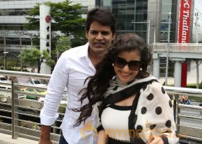 Oru Melliya Kodu movie working Stills photo 10