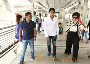 Oru Melliya Kodu movie working Stills photo 12