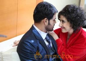 Oru Melliya Kodu Tamil Movie Latest Stills photo 7
