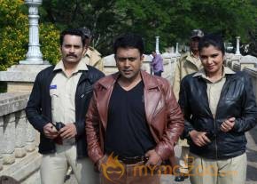 Oru Melliya Kodu Tamil Movie Latest Stills photo 28