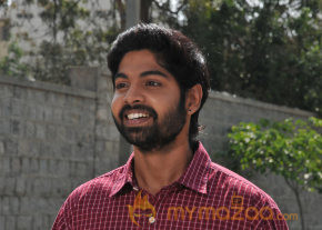 Oru Modhal Oru Kadhal Movie Stills  photo 5