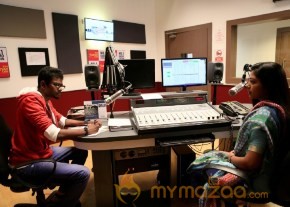 Oru Naal Koothu Movie Still photo 19