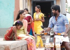 Oru Oorla Movie Stills  photo 18