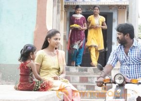Oru Oorla Movie Stills  photo 38