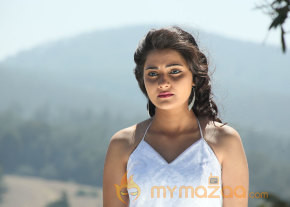 Oru Vaanavil Pola Movie Stills 