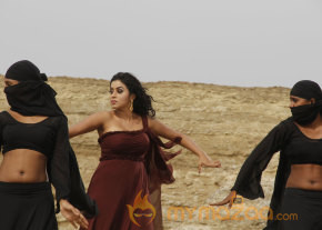 Padam Paesum Movie Stills  photo 21