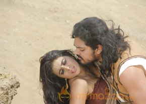 Padam Paesum Movie Stills  photo 10