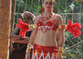 Padam Pesum Movie Onlocation Stills  photo 31