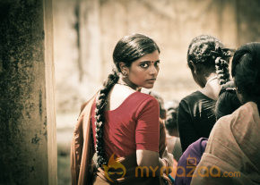Pannaiyarum Padminiyum Movie Stills  photo 14