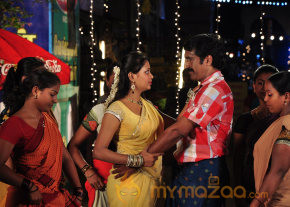Paravai Movie Stills  photo 79