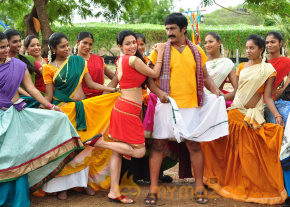 Paravai Movie Stills  photo 27