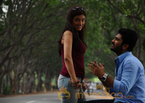 Pathavi Movie Stills photo 23
