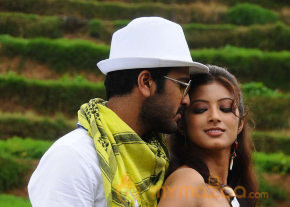 Pathavi Movie Stills photo 30