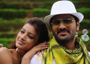 Pathavi Movie Stills photo 13