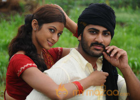 Pathavi Movie Stills photo 3
