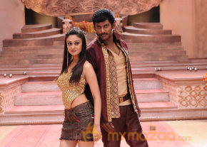 Pattathu Yaanai Movie New Stills  
