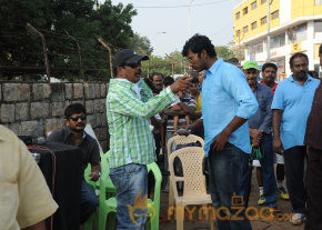 Pattathu Yaanai Movie Onlocation Stills photo 3