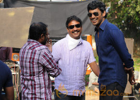 Pattathu Yaanai Movie Onlocation Stills photo 8