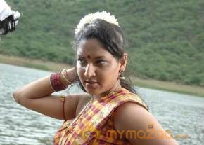 Pazhagiyathe Pirivatharka movie stills  photo 19