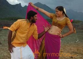 Pazhagiyathe Pirivatharka movie stills  photo 21