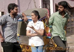 Piravi Movie Stills  photo 23