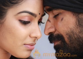 Pitchaikaran Movie Latest Stills photo 4