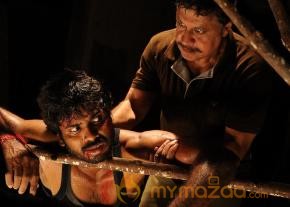 Pongadi Neengalum Unga Kadhalum Movie Stills  photo 31