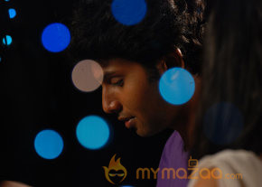 Ponmaalai Pozhudhu Movie Stills  photo 33